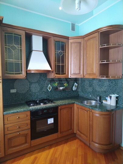 3-к. квартира, 80 м², 3/3 эт.