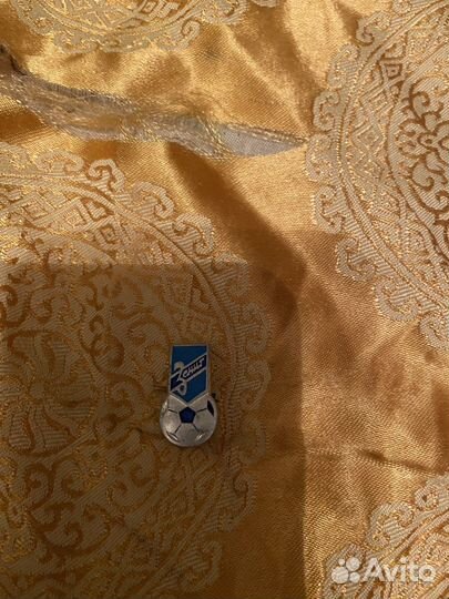 Советские значки Зенит и Динамо