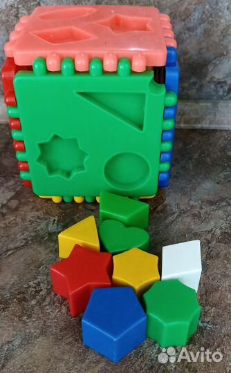 Развивающие игрушки