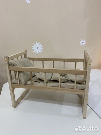 Кроватка для кукол