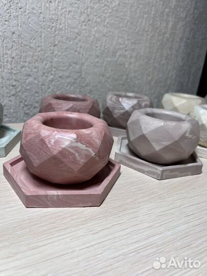 Гипсовое кашпо