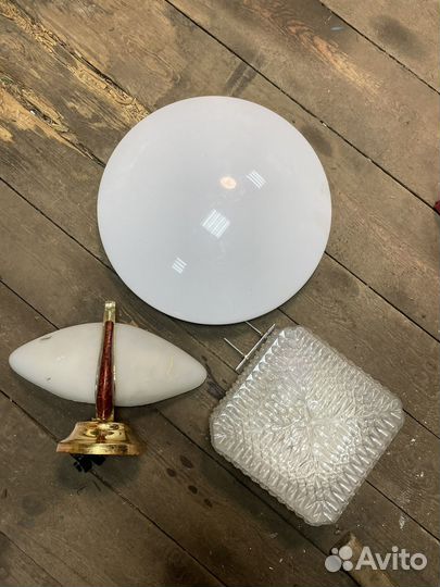 Люстры и светильники