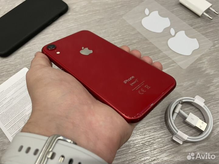 iPhone Xr, 64 ГБ