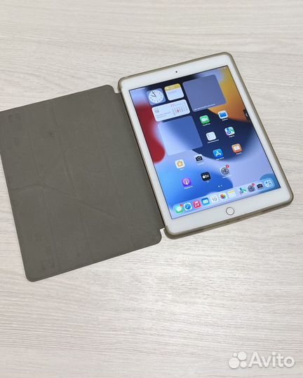iPad Air 2 64Gb Ростест Sim+Wi-Fi