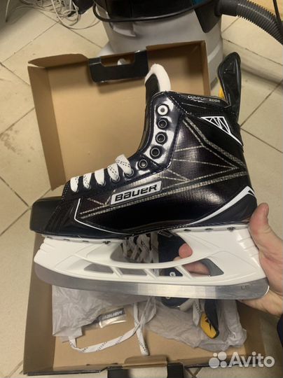 Хоккейные коньки bauer supreme 190