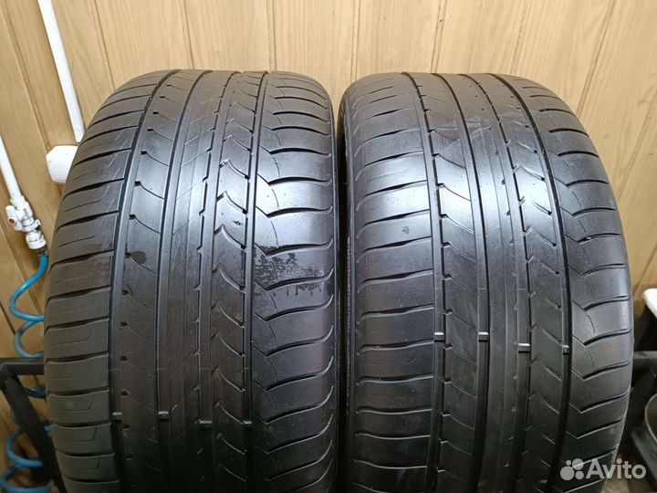 Goodyear EfficientGrip 275/40 R19