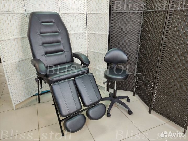 Кресло для педикюра и стул мастера
