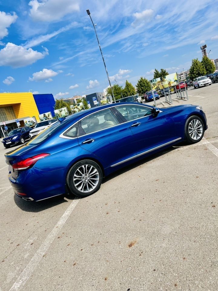 Hyundai Genesis: фото из отзыва