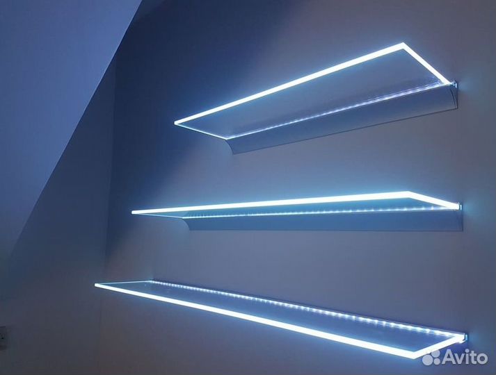 Стеклянные полки на заказ