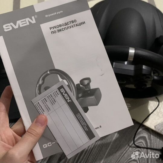 Игровой руль с педалями sven GC-W900