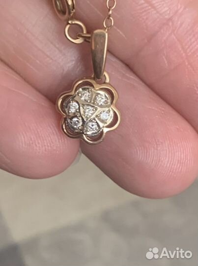 Подвеска малинка с бриллиантами