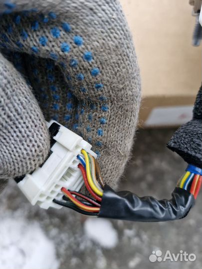 Зеркало правое Hyundai Santa Fe 4 TM