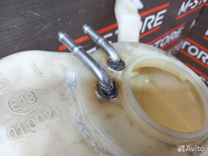 Бачок омывателя Mercedes-Benz S-Class W220 113.960