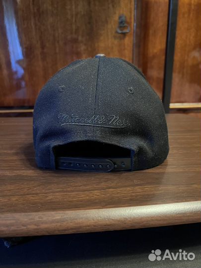 Бейсболка Mithcell & Ness