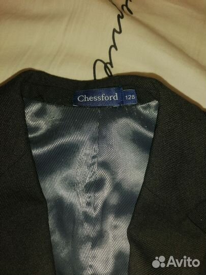 Школьный костюм для мальчика 128 серый