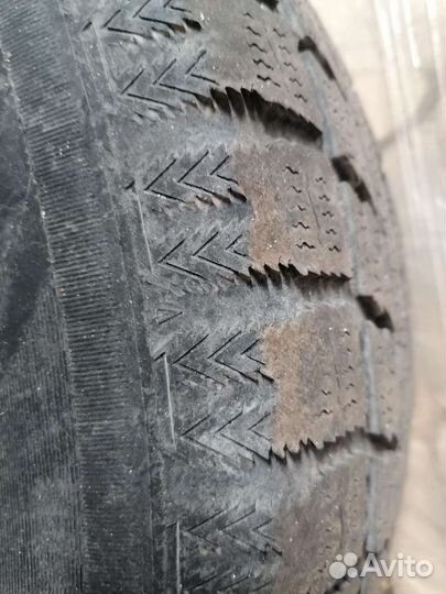 Toyo Observe GSi-5 235/70 R16