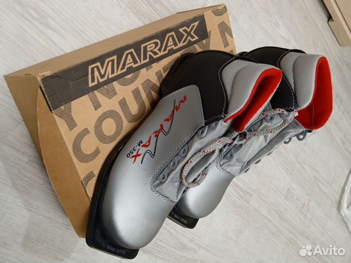 Лыжные ботинки классические