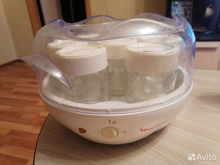 Продаю йогуртиницу