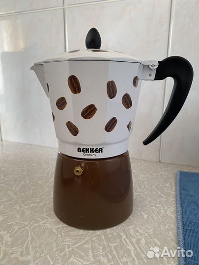 Гейзерная кофеварка