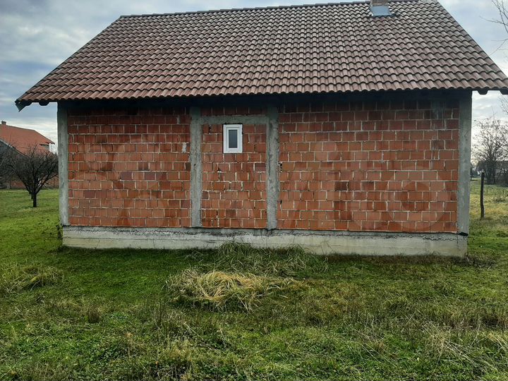 Дом 68 м² на участке 700 м² (Сербия)