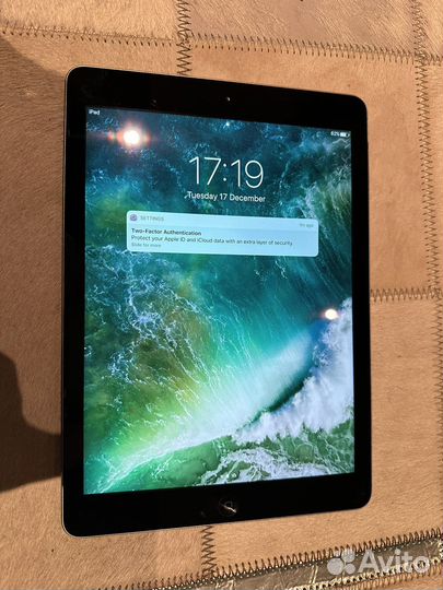 iPad air wifi 32 гб Space Gray