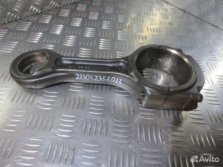 Шатун renault 7421405253