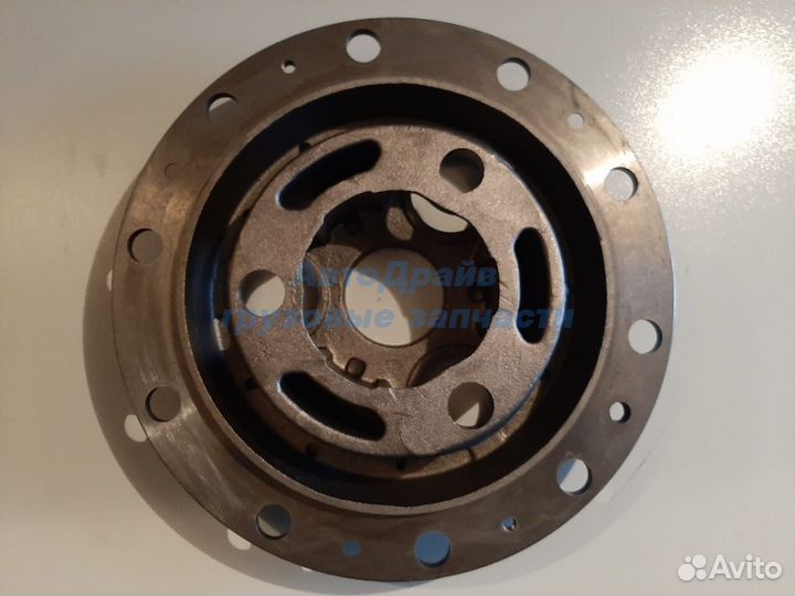 Бортовой редуктор Ивеко Траккер запчасти