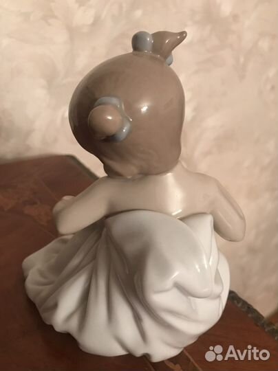 Статуэтка «Мое одеяльце» Lladro Nao, Испания