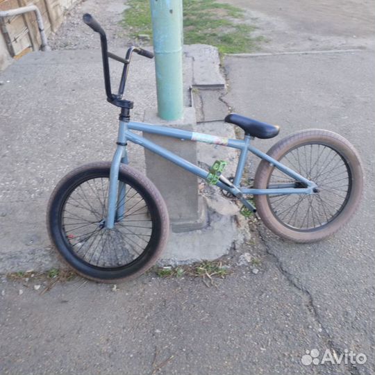 Трюковой велосипед bmx