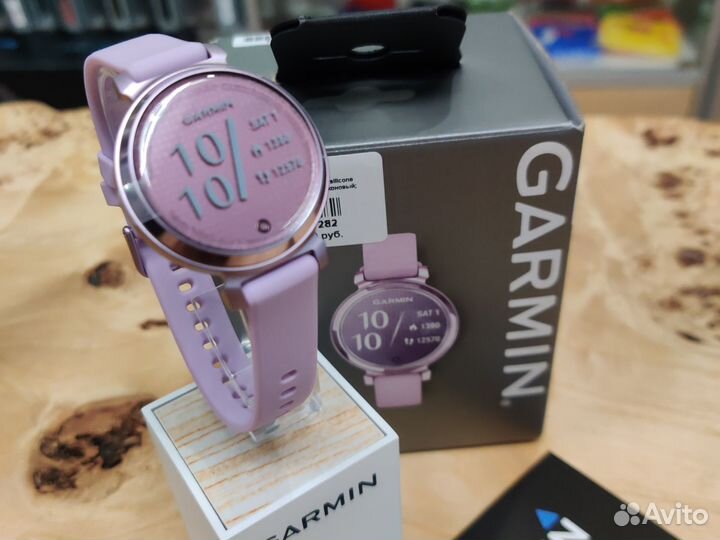 Garmin Lily 2 Metallic Lilac with Lilac Silicone