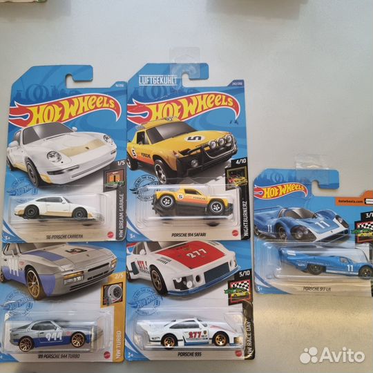 Hot wheels машинки