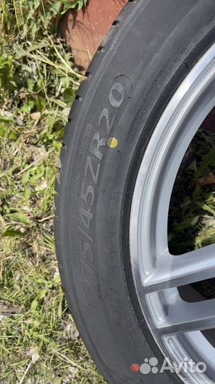 Колесо в сборе R20