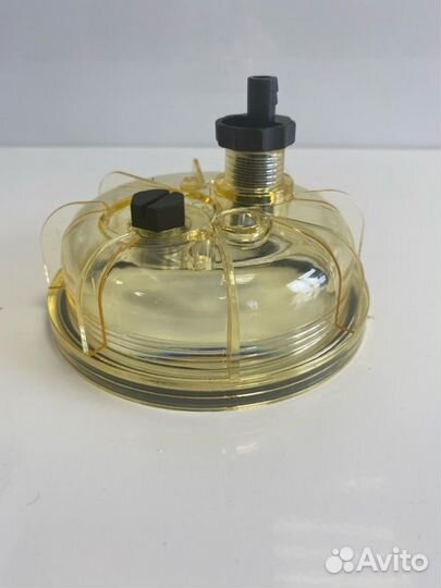 Крышка фильтра сепаратора с обогревом Scania Volvo