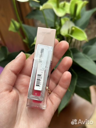 Maybelline блекс для губ