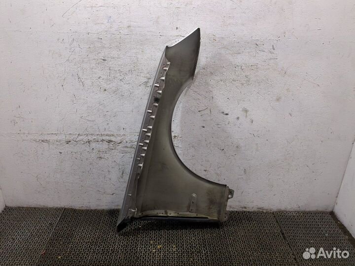 Крыло Mercedes E W211, 2006