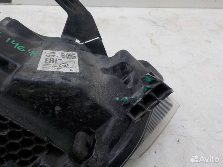 Б/У Б/У Фара левая LADA Vesta 2022- 8450040001