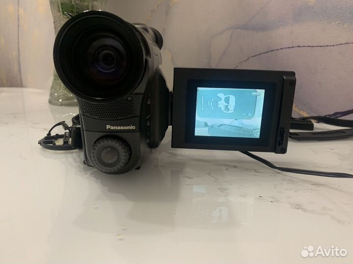 Видеокамера panasonic vx 10