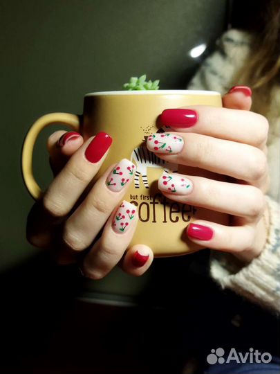 Маникюр, педикюр