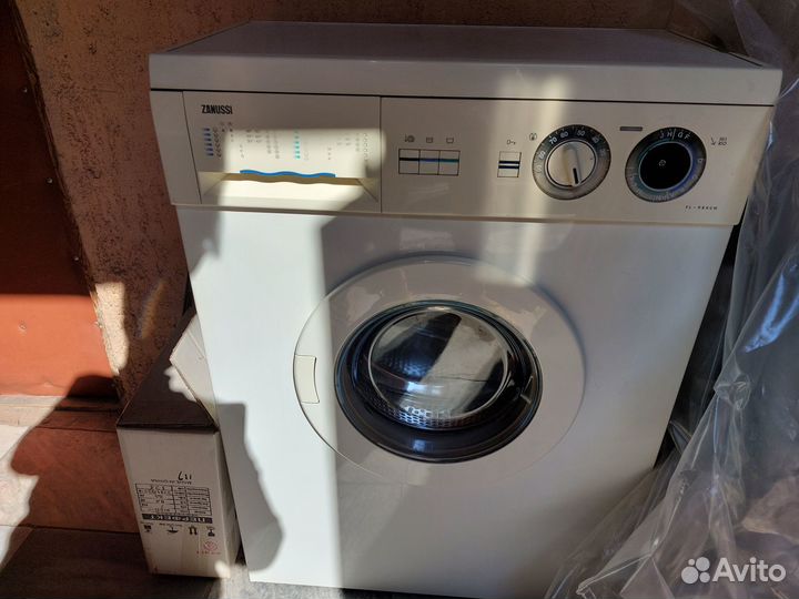 Стиральная машина автомат бу Zanussi