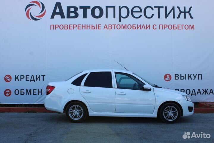 LADA Granta 1.6 МТ, 2015, 274 600 км