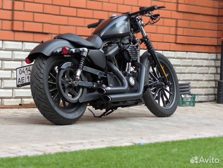 Harley-Davidson Sportster 883 Iron