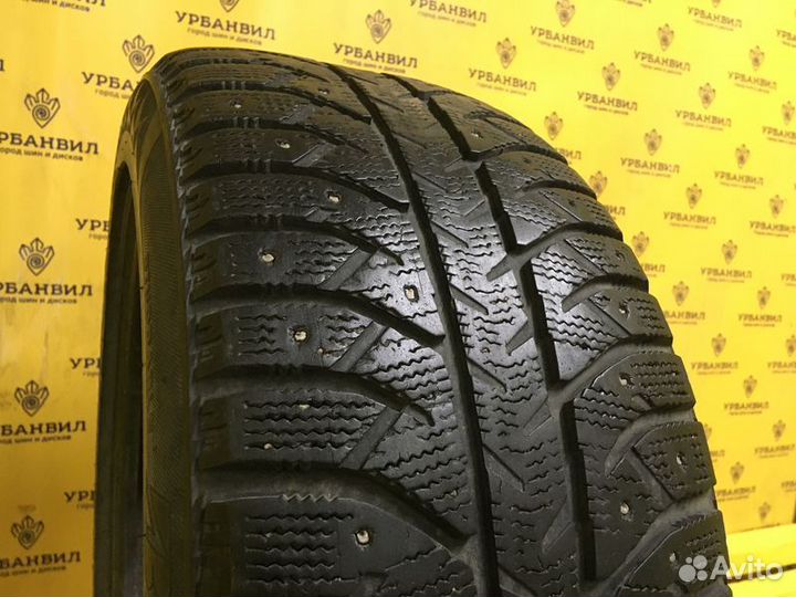 Bridgestone Ice Cruiser 7000 215/50 R17 91T