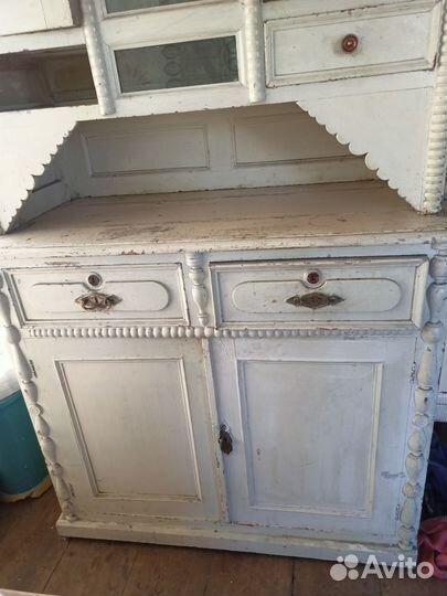 Старинный буфет СССР под реставрацию