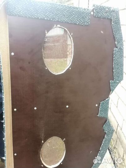 Полка акустическая Шкода Рапид