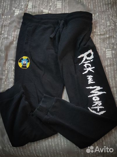 Спортивные брюки