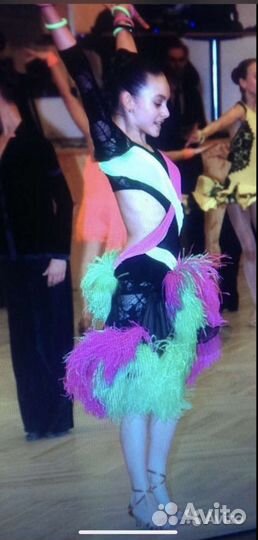 Платье для бальных танцев