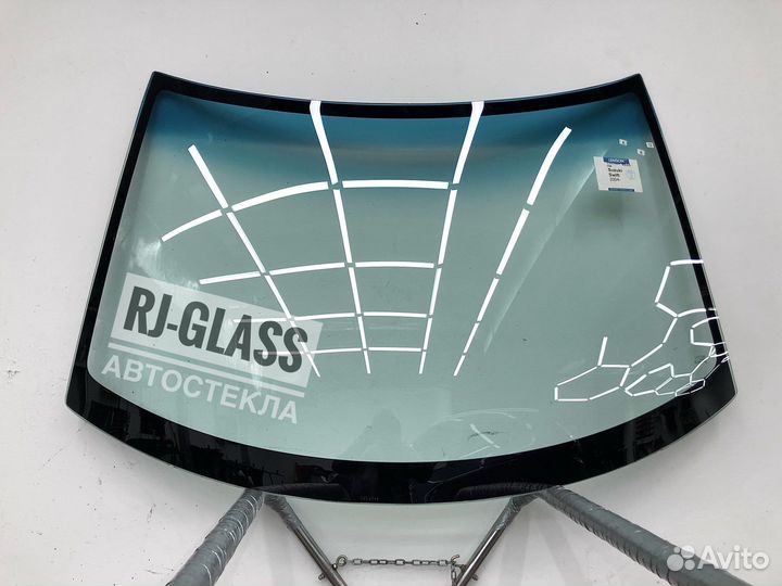 Лобовое стекло Suzuki Swift