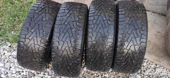 Pirelli Ice Zero 225/60 R17