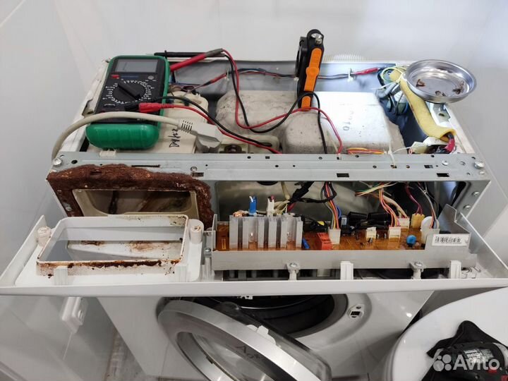 Ремонт стиральных машин и холодильников