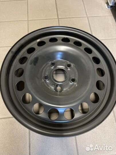 Штампованные диски r16 5x112 5QA60102703C